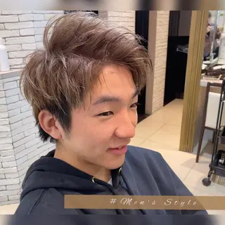 カラー メンズ 似合う髪型見つけます AYAKAのヘアスタイル