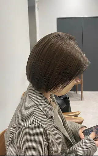 ショート minatsu 東京の技術を京都でのヘアスタイル