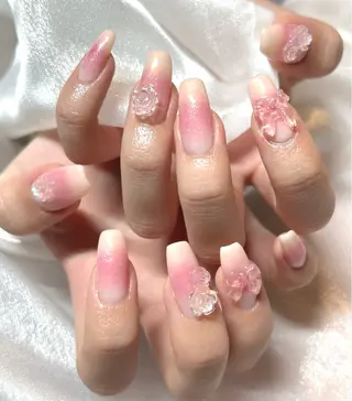 ネイル nailist takamiのネイルデザイン