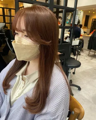セミロング カラー 似合う髪型見つけます AYAKAのヘアスタイル