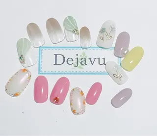 ネイル Nail salon Dejavu 🌿のネイルデザイン
