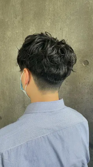 パーマ メンズ もりたみかこ 美容師お休み中のヘアスタイル