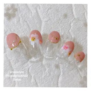 ミディアム ネイル 🐾enen style 🐾のネイルデザイン