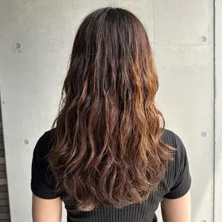 ロング パーマ 💜推しインナー カラー/菊池柊真💜のヘアスタイル