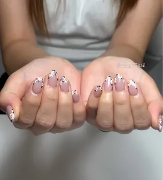 ネイル Nana .⋆𝜗𝜚のネイルデザイン