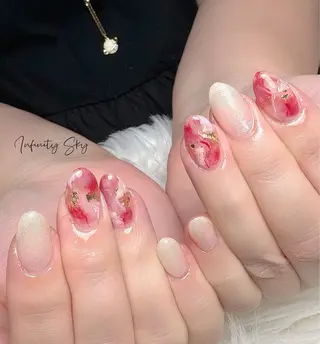 ネイル infinity skyのネイルデザイン