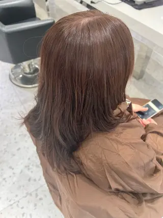 カラー ダブルカラー アンジのヘアスタイル