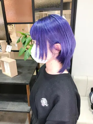 ショート カラー LOOP hairのヘアスタイル