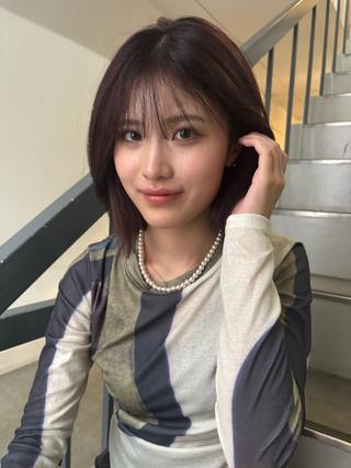 ミディアム 朝倉 南のヘアスタイル