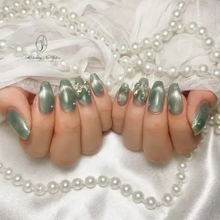 ネイル M2 BEAUTY Marieのネイルデザイン