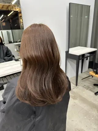 ロング ナガイ アヤのヘアスタイル