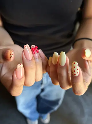 ネイル Manon Tomiのネイルデザイン