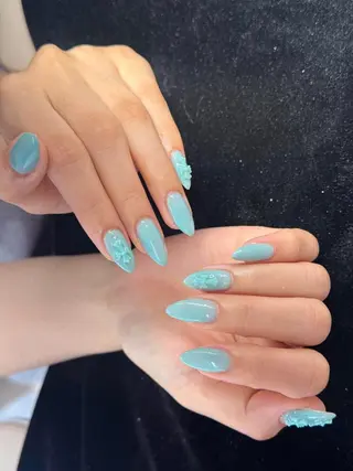 ネイル Mika Nails 心斎橋のネイルデザイン