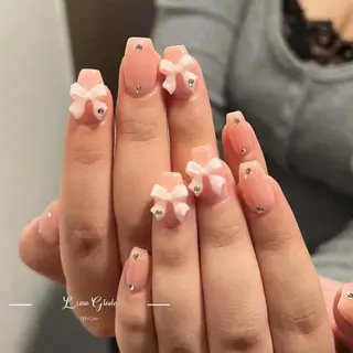 ネイル Luna Gladeのネイルデザイン