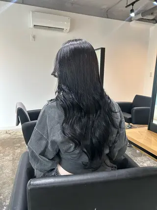 ロング 近野 美月のヘアスタイル