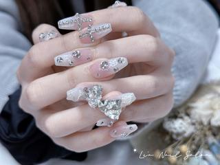 ショート カラー ネイル Le’a NailSalonのネイルデザイン