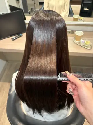 ロング ANDIAMO 栄 栞名のヘアスタイル