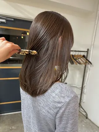 ミディアム NAGISA髪質改善 &透明感カラー🪞のヘアスタイル