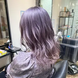 セミロング カラー マンツーマン女性 美容師 奏のヘアスタイル