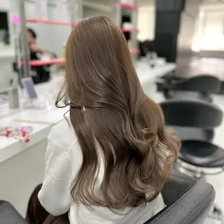 カラー うる艶かわいい🫧 夏の透明感🍨のヘアスタイル