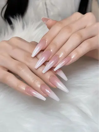 ネイル Eli Muse 新宿ネイルのネイルデザイン