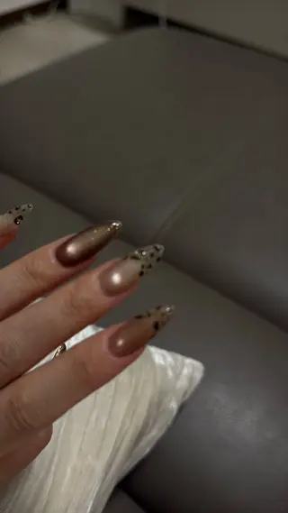 ネイル SAKU nail 作島茜のネイルデザイン