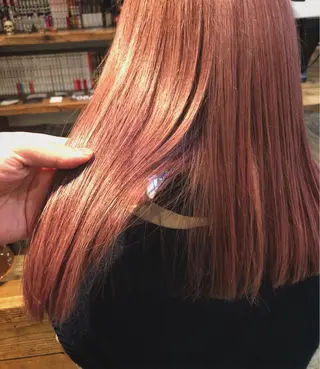 ミディアム Ikeda Uのヘアスタイル