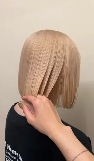 ショート ケアブリーチ： Y u a n🧼のヘアスタイル