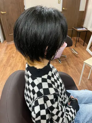 ショート 安藤 真衣香のヘアスタイル