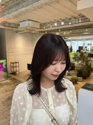 ミディアム AmiLi HONOKAのヘアスタイル