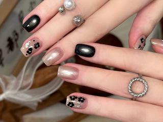 ネイル Mixx Nail_ Studioのネイルデザイン