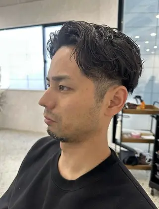 ショート パーマ メンズ 近藤 叶大のヘアスタイル