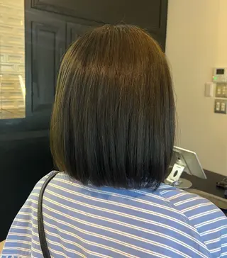 カラー Ichika ／ VISEOのヘアスタイル