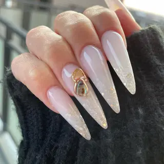 ロング ネイル Y. Sのネイルデザイン