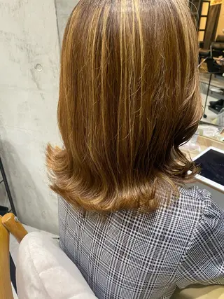 ミディアム 似合う髪型見つけます AYAKAのヘアスタイル