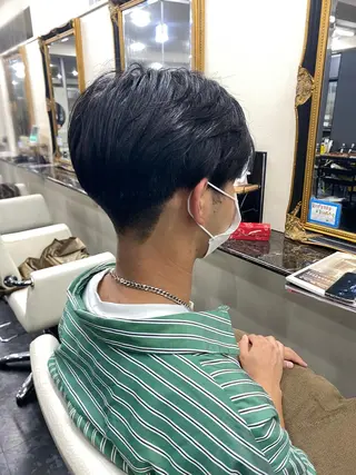 パーマ メンズ ブリーチカラー🫧 森　凪沙のヘアスタイル