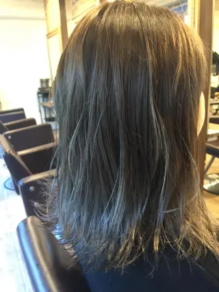 ミディアム カラー 美髪・艶髪特化美容師 RYOJIのヘアスタイル