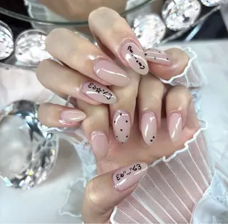 ネイル 24時まで❤︎韓国、 ワンホンネイルのネイルデザイン
