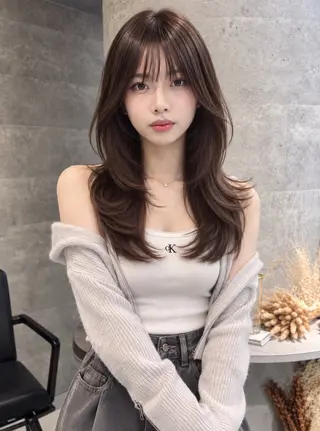 セミロング 新宿/韓国レイヤー/ 顔まわり透明感カラーのヘアスタイル