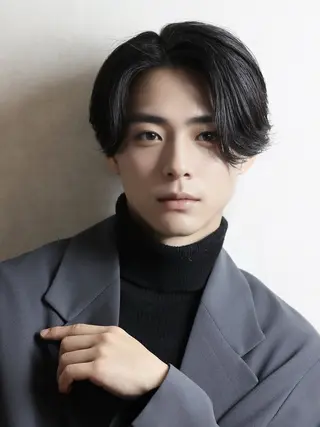 ショート 阿多 克昇のヘアスタイル