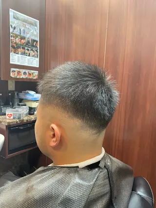 ショート メンズ 大竹 翔のヘアスタイル