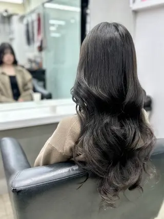 ロング uiki シールエクステのヘアスタイル