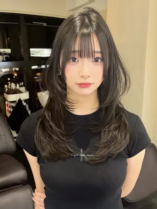 ミディアム ブリーチなしWカラー /レイヤーカット大阪のヘアスタイル