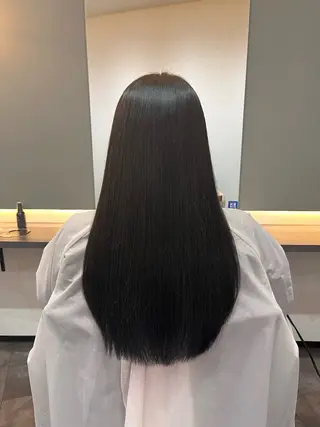 ロング 宮澤 由梨のヘアスタイル