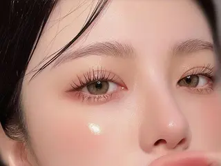 マツエク・マツパ 束感まつげパーマ🩷 MOMOKAのマツエク・マツパデザイン