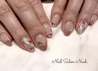 ネイル Nail Salon Noah.のネイルデザイン