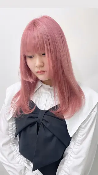 ミディアム カラー りん 🎀韓国スタイルのヘアスタイル