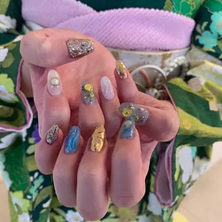 ネイル LAVISH 大和店 🤱子連れ大歓迎のネイルデザイン