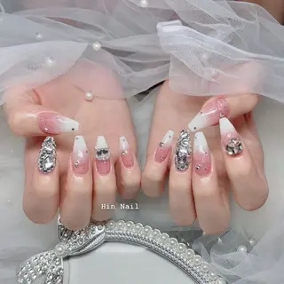 ネイル HIN NAILのネイルデザイン