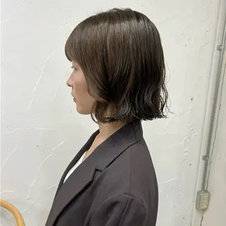 ショート カラー akane/オリーブ /ボブパーマのヘアスタイル